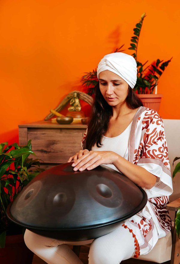 Le handpan : origine, matériaux et techniques de jeu